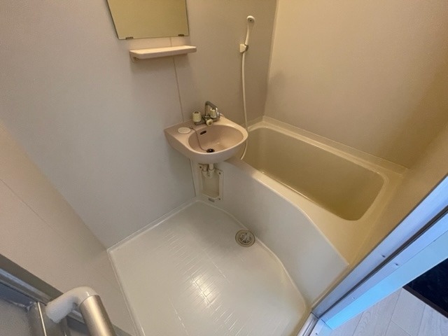 バス