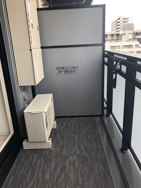 バルコニー