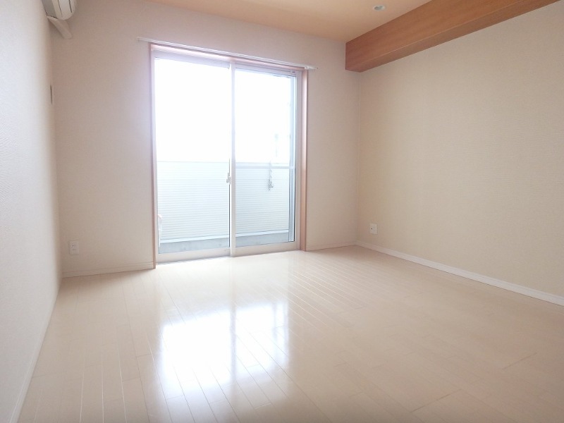 間取り反転タイプ