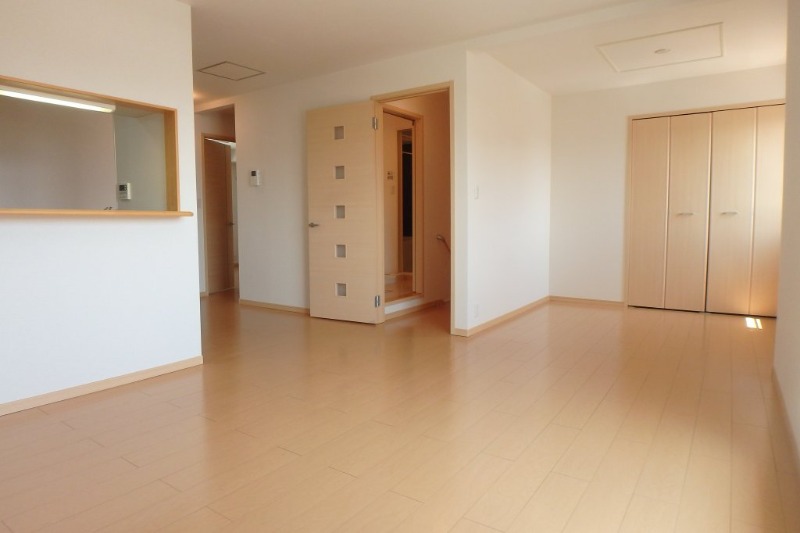 間取り反転タイプ