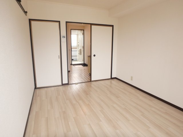 同間取り　別号室