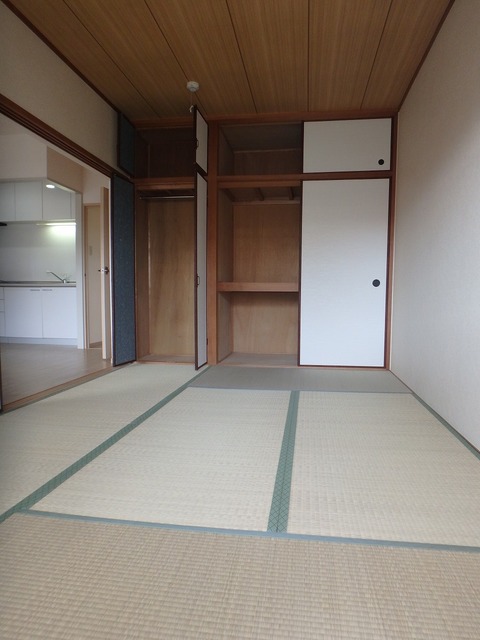 寝室