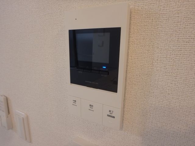 異なる号室の室内写真