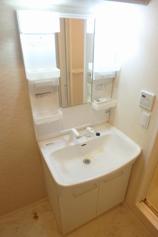 同間取・別号室