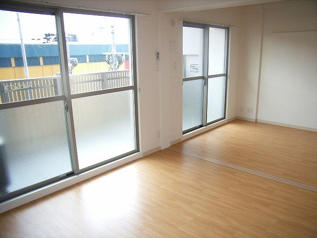 同間取・別号室