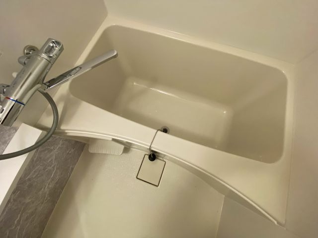 バス
