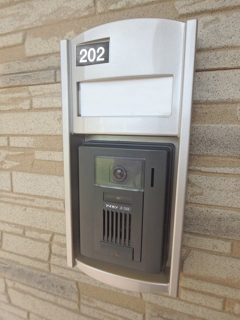 反転した間取りの写真です