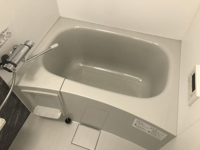 バス