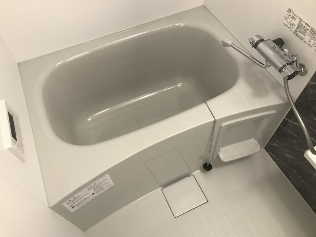 バス