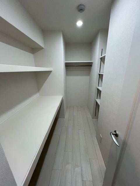 ウォークインクローゼット