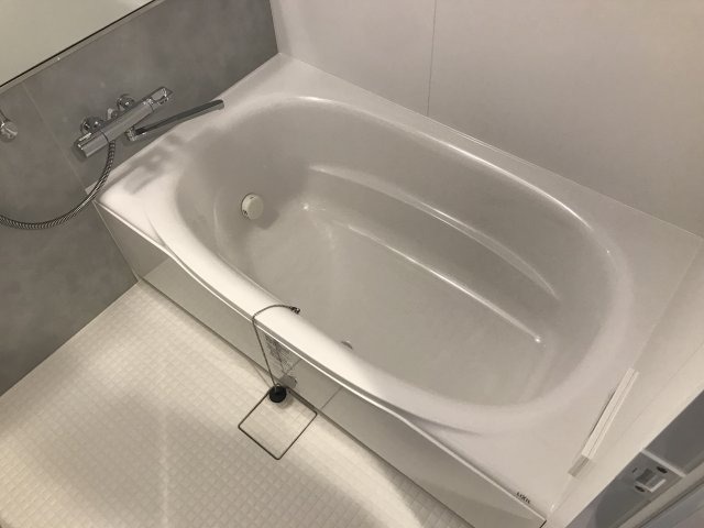 バス
