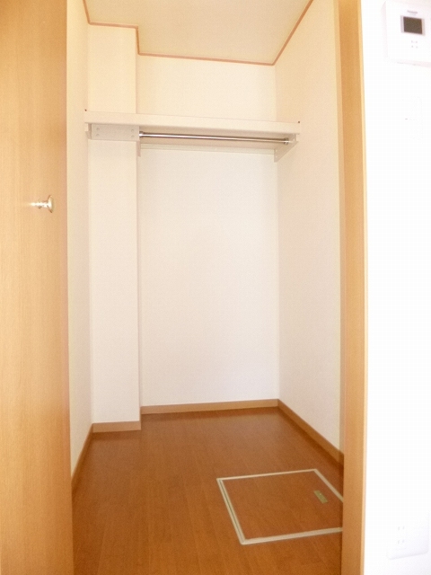 ウォークインクローゼット。