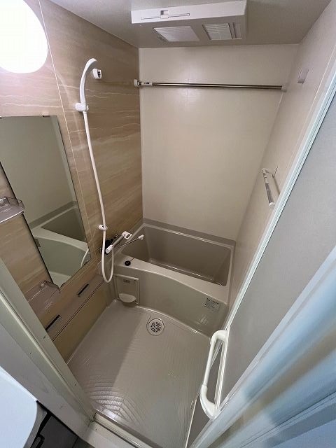バス