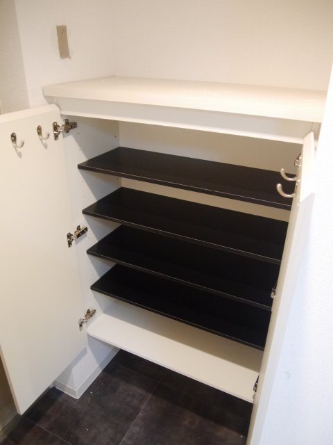 シューズボックス