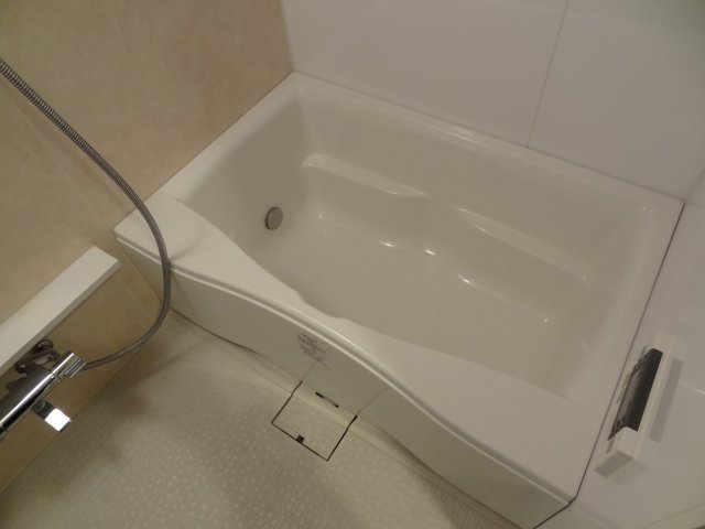バス