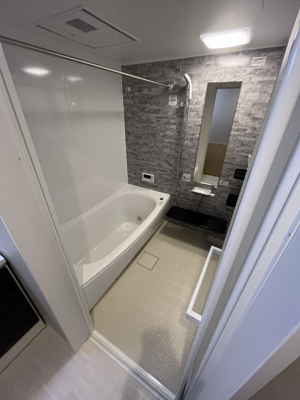 バス