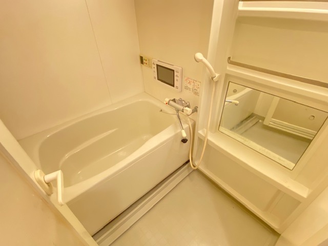バス