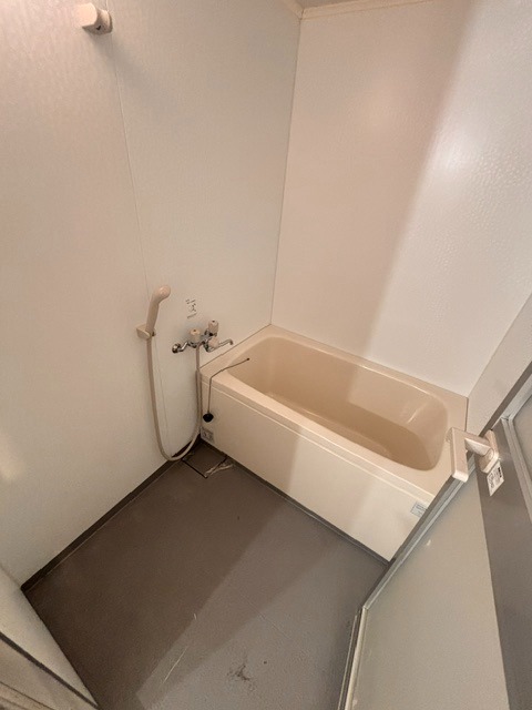 バス