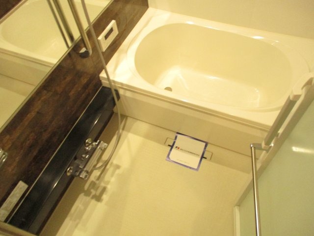 バス