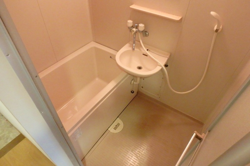 バス