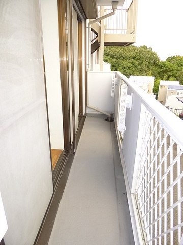 写真は別フロアのものになります