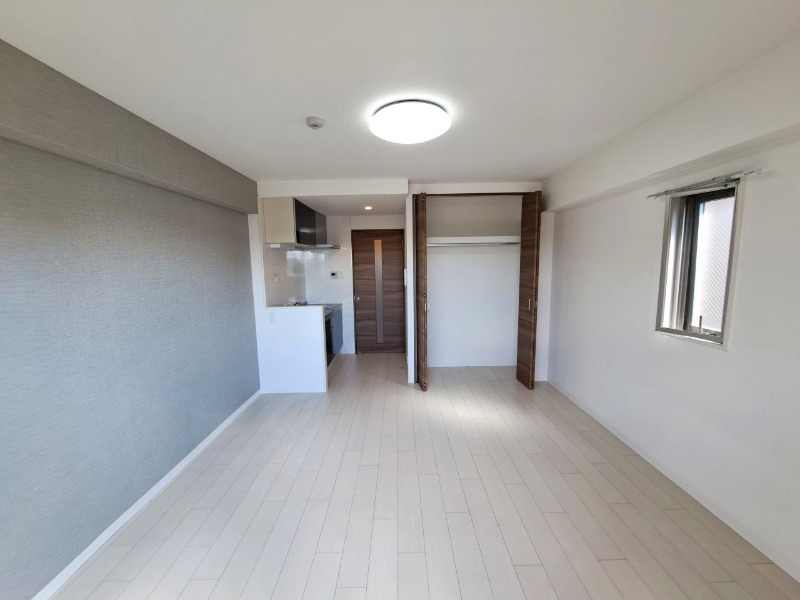 隣のお部屋の室内写真