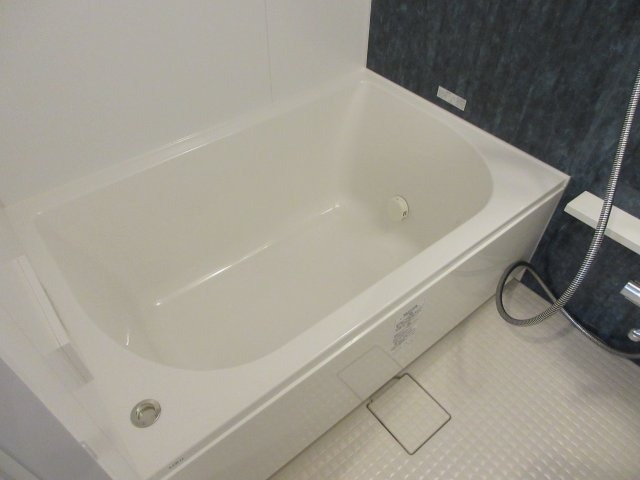 バス