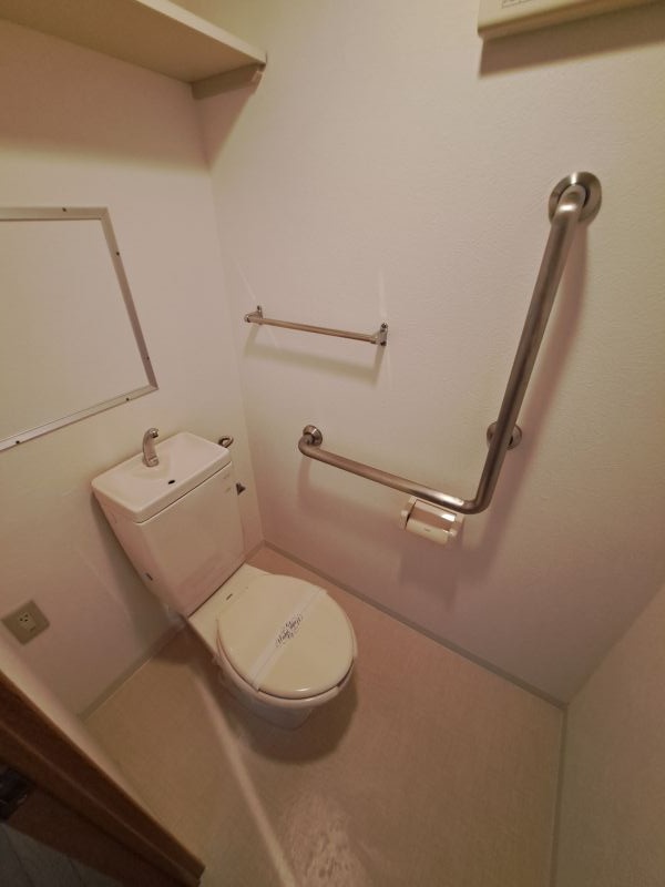 写真は別フロアの物になります。