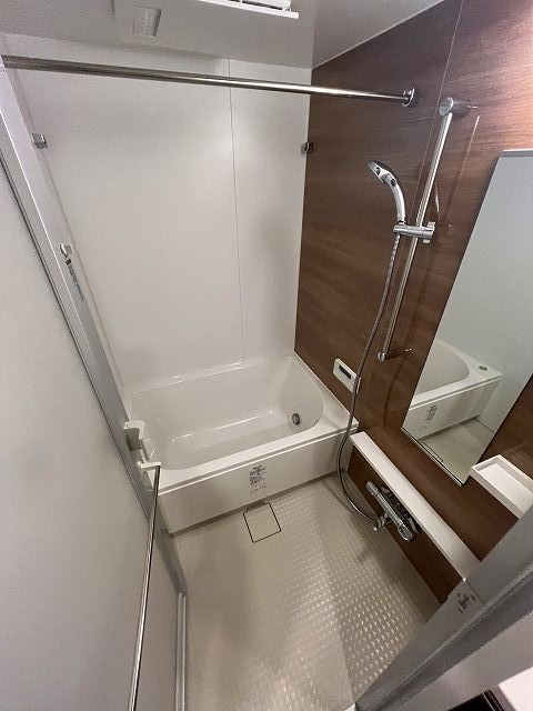バス