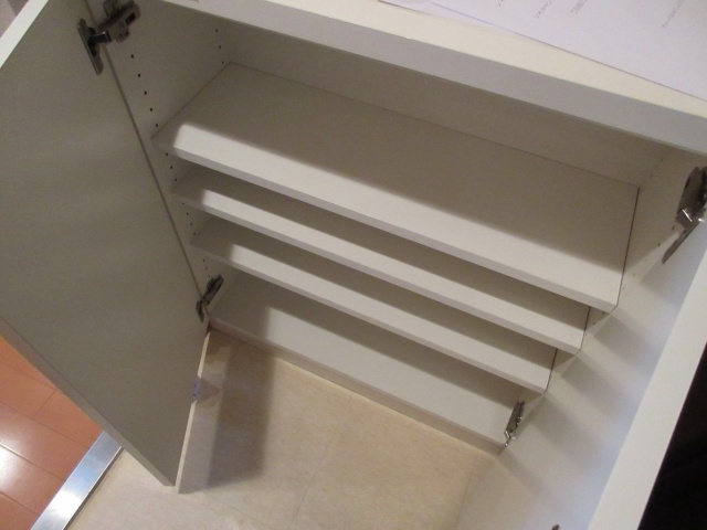 シューズボックス