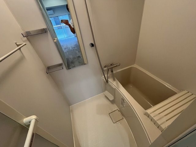 バス