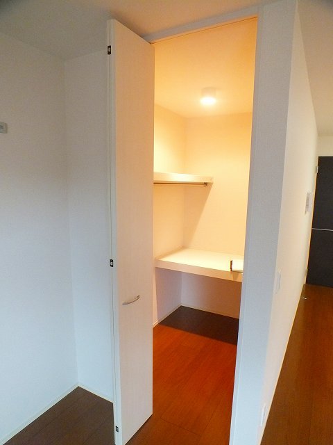 ウォークインクローゼット