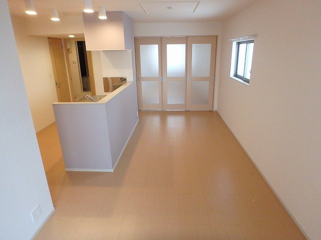 異なる号室の室内写真です