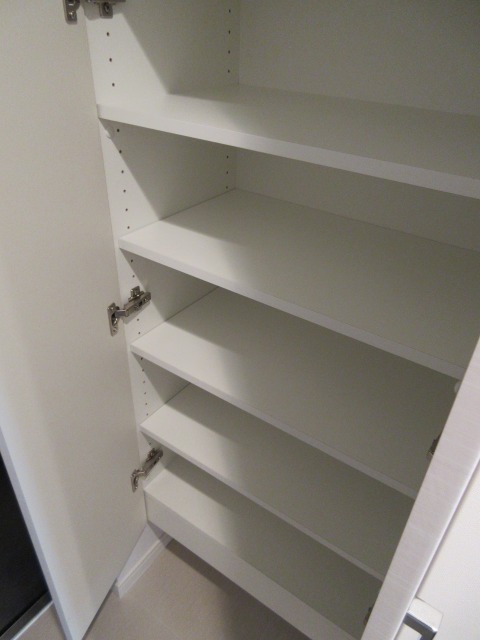 シューズボックス