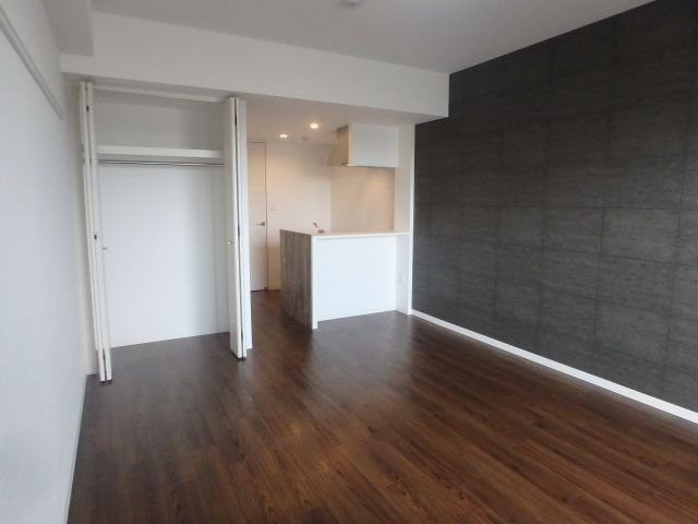 別のお部屋の内観写真です