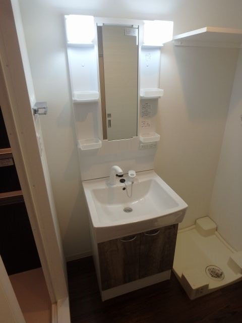 別のお部屋の内観写真です