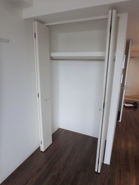 別のお部屋の内観写真です