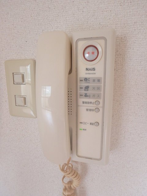 異なる号室の室内写真です