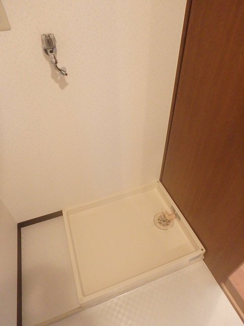 異なる号室の室内写真です