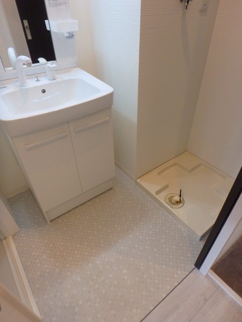 異なる号室の室内写真です