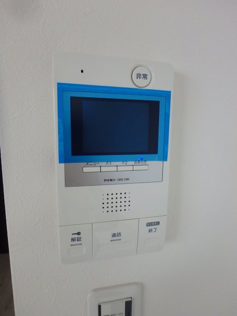 異なる号室の室内写真です