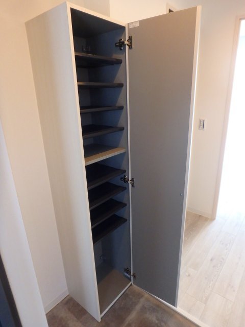 異なる号室の室内写真です