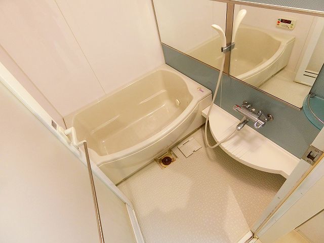 バス