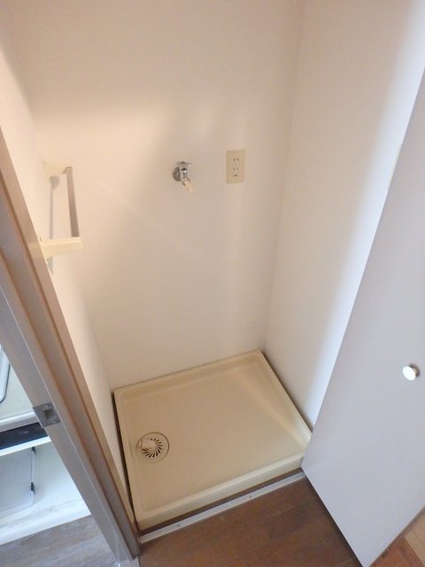 異なる号室の室内写真です