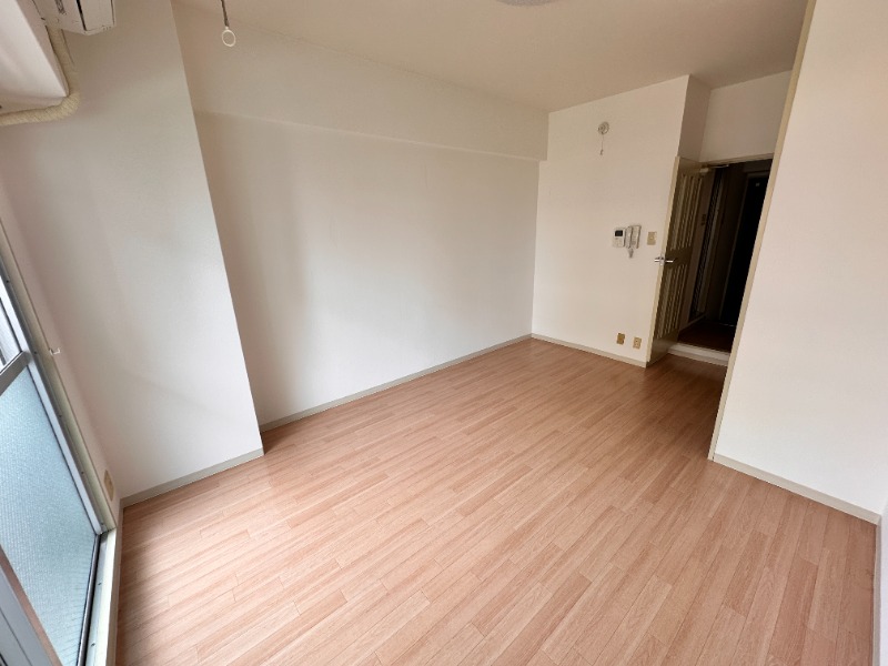 同間取・別号室