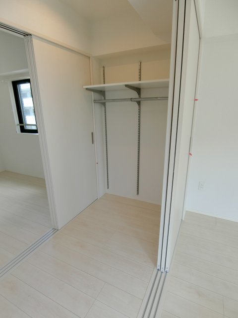 ウォークスルークローゼット