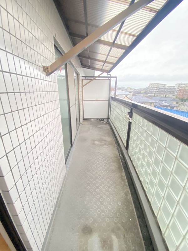 間取りが反転の501のお写真です。現状を優先します。