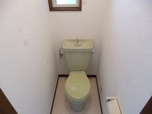 写真は201となります。