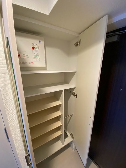 収納