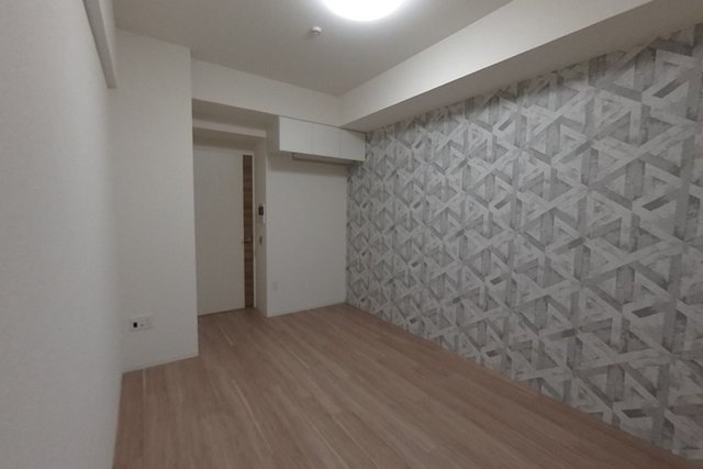 壁紙の色は異なる可能性がございます。